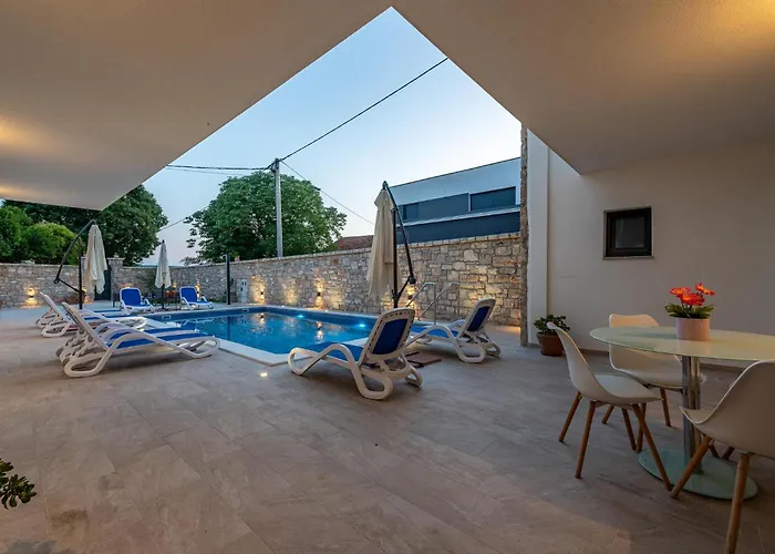 Amazing In Rastane Gornje Gorica (Zadar)