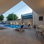 Amazing In Rastane Gornje Gorica (Zadar)