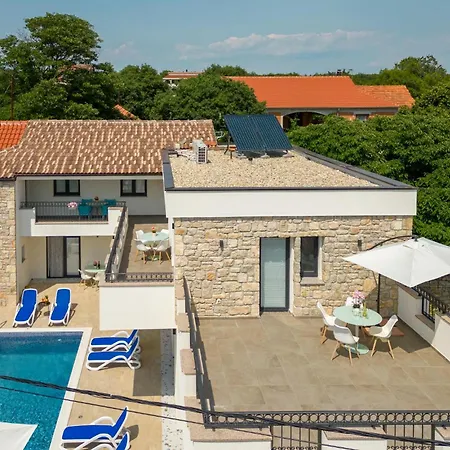 Casa de Férias Awesome In Rastane Gornje With Wifi Gorica (Zadar)